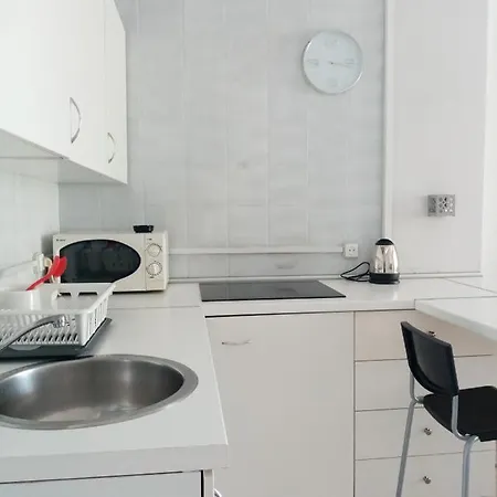 Apartament Close To Yumbo,free Parking